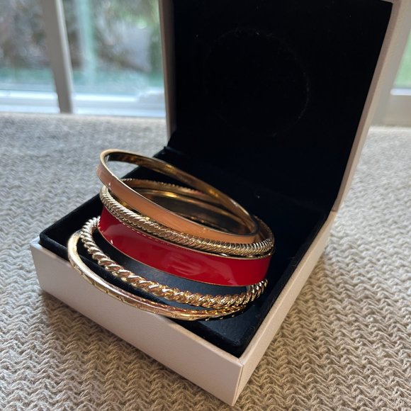 🆕 VINTAGE New Bangle bracelets Red and Gold tone - Picture 4 of 4